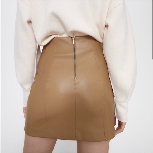 Zara Tan High Waisted Leather Skirt - Picture 2 of 9